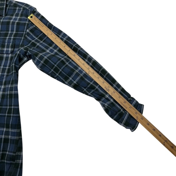 Carhartt Button Down Flannel Shirt - Picture 9 of 9